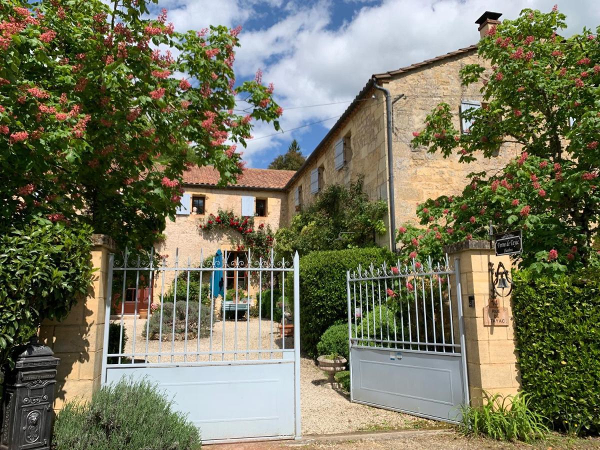 Hotel Ferme De Tayac - Charme Avec Pool Les Eyzies Exterior foto